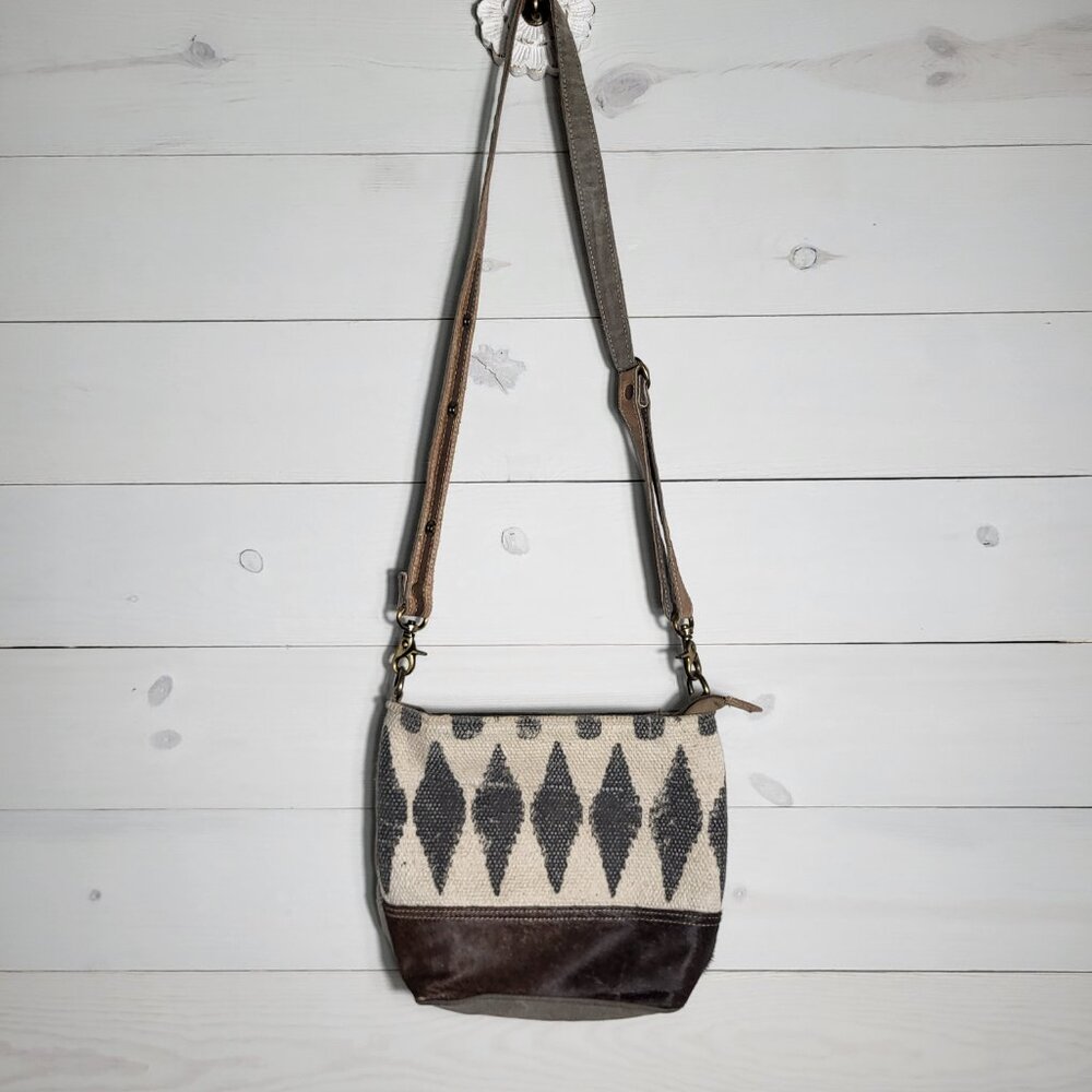 Southwestern Crossbody Purse Geometric Distressed Faux Fur Canvas Fall.